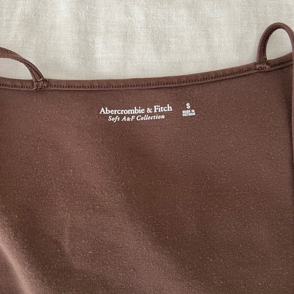 Abercrombie Long Sleeve - Picture 3 of 3